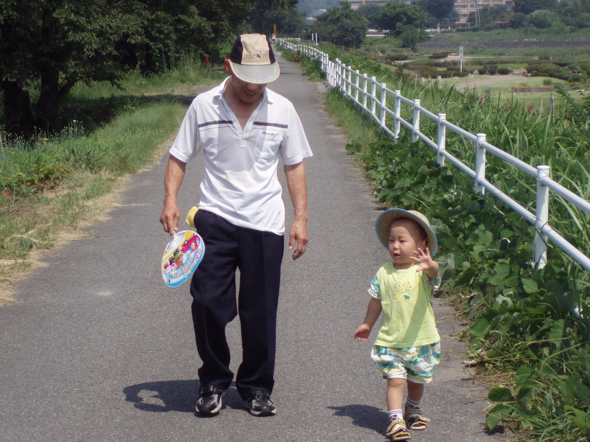 P8050023-2.JPG